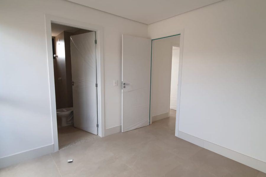 WhatsApp Image 2025-12-08 at 12.06.56 (2)